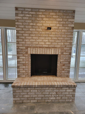 FIREPLACE LAKE FOREST
