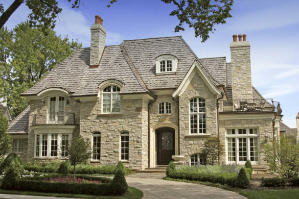 luxury-stone-homes-exterior-becuo_2487278